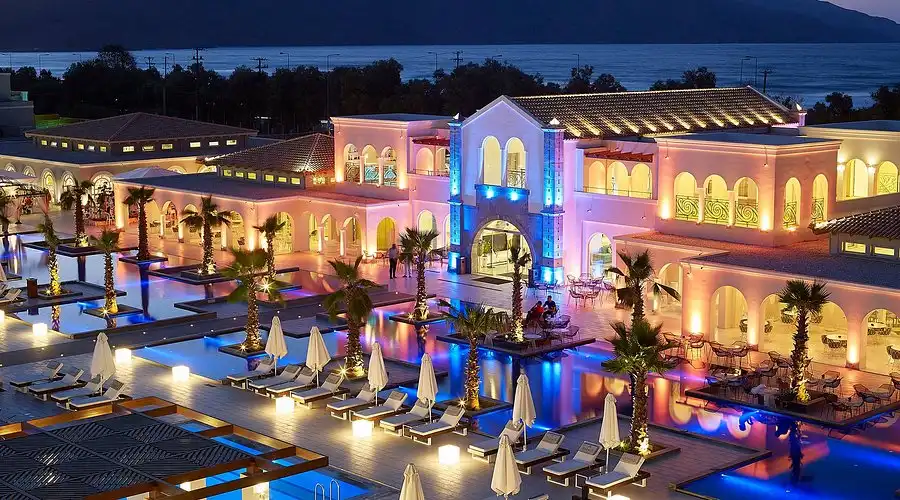 Dubai Luxury Resort